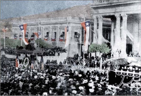 Cuando J. M. Balmaceda honro a A. Prat en Valparaíso